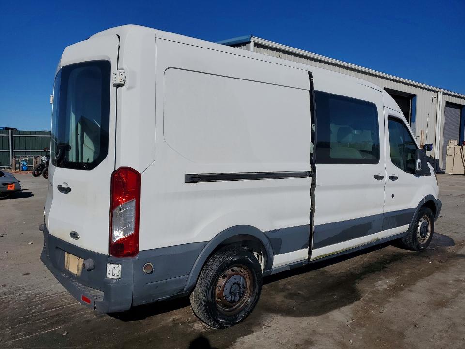 2015 Ford Transit მანქანა იყიდება აუქციონზე, vin: 1FTNE2CV2FKA05188, აუქციონის ნომერი: 71685766