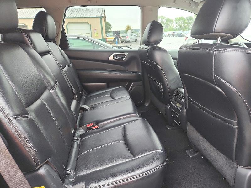 Продажа на аукционе авто 2019 Nissan Pathfinder, vin: 5N1DR2MN0KC623673, номер лота: 73063626