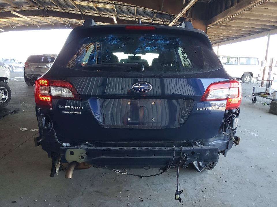 Продаж на аукціоні авто 2018 Subaru Outback, vin: 4S4BSANC8J3326460, номер лоту: 71403106