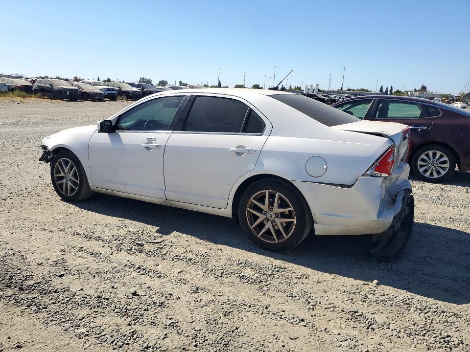 2010 Ford Fusion მანქანა იყიდება აუქციონზე, vin: 3FAHP0JA5AR266658, აუქციონის ნომერი: 72632256