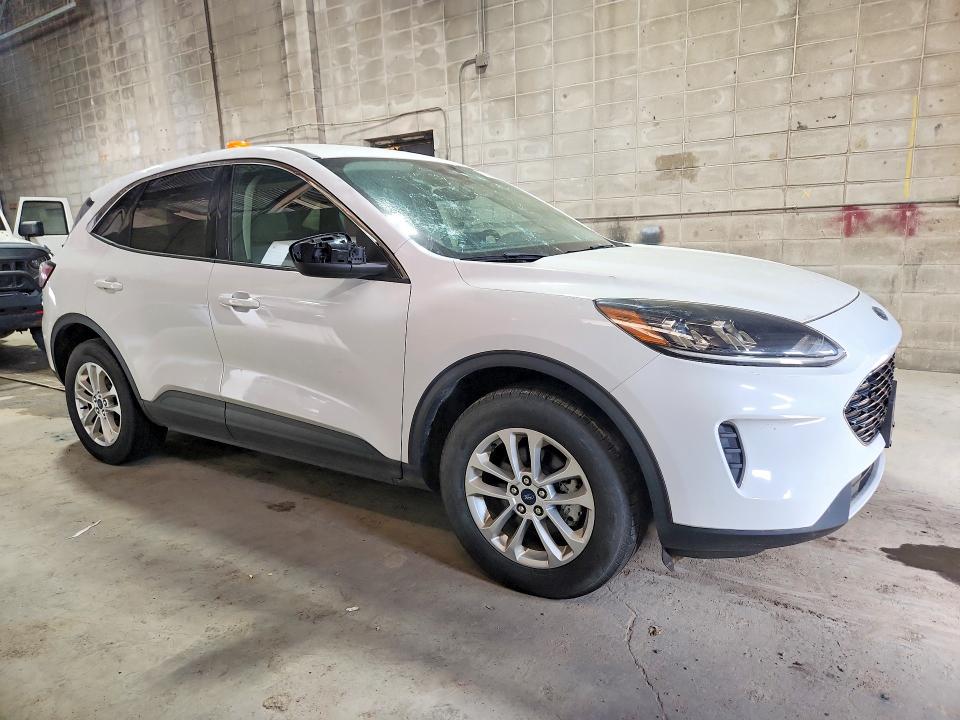 71888496 :رقم المزاد ، 1FMCU9G62LUB82177 vin ، 2020 Ford Escape مزاد بيع
