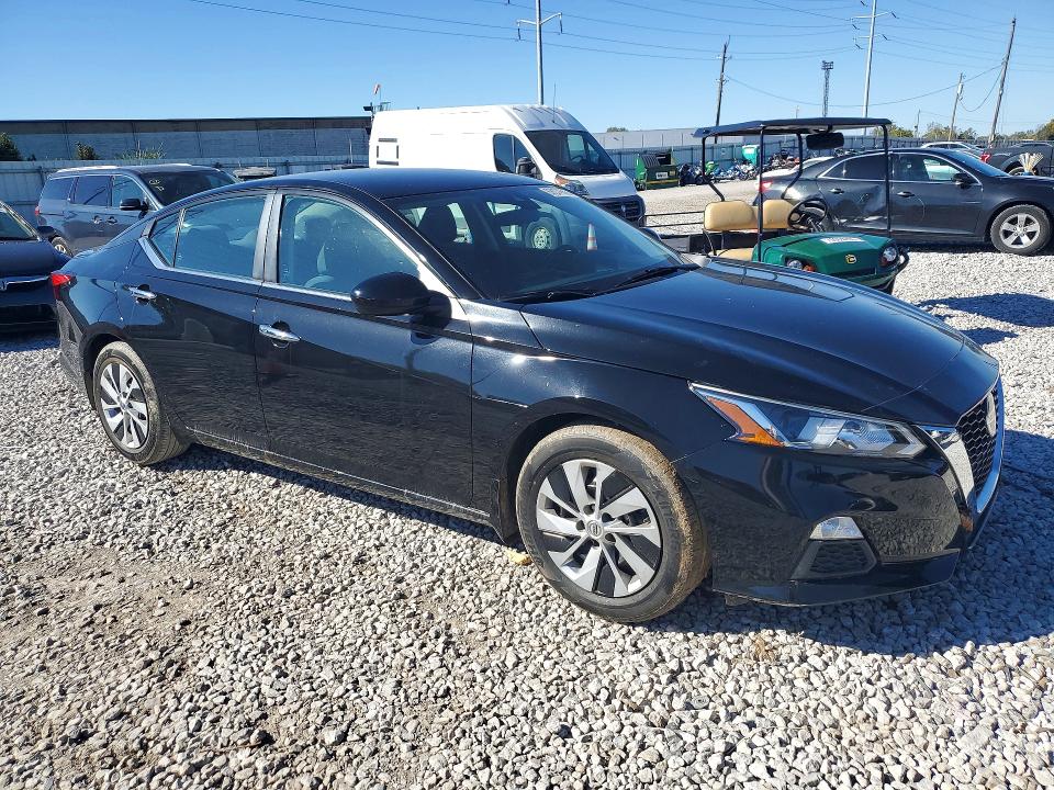Auction sale of the 2021 Nissan Altima, vin: 1N4BL4BV4MN371631, lot number: 69374566