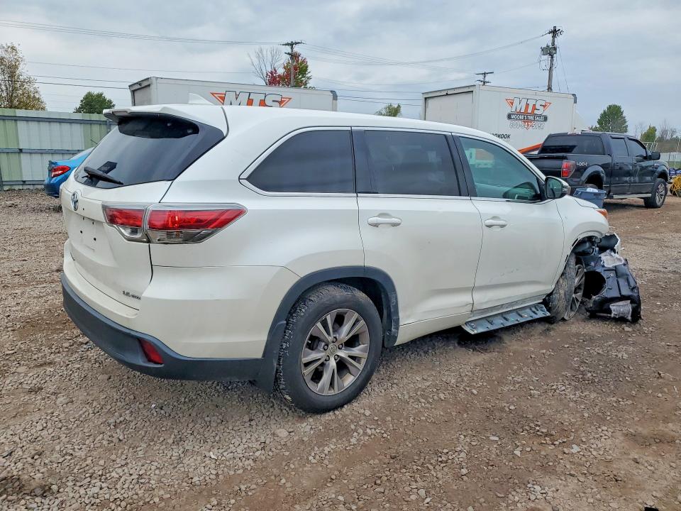 Продажа на аукционе авто 2015 Toyota Highlander, vin: 5TDBKRFH6FS206885, номер лота: 70433986
