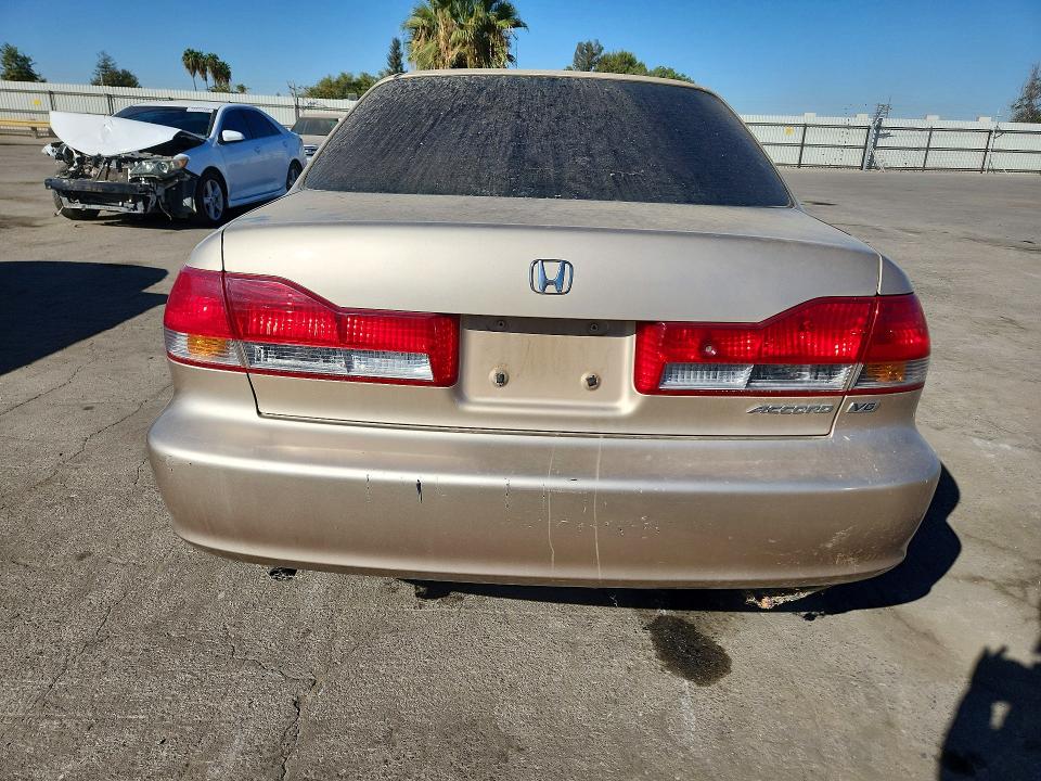 Aukcja sprzedaży 2001 Honda Accord, vin: 1HGCG165X1A046563, numer aukcji: 72631586