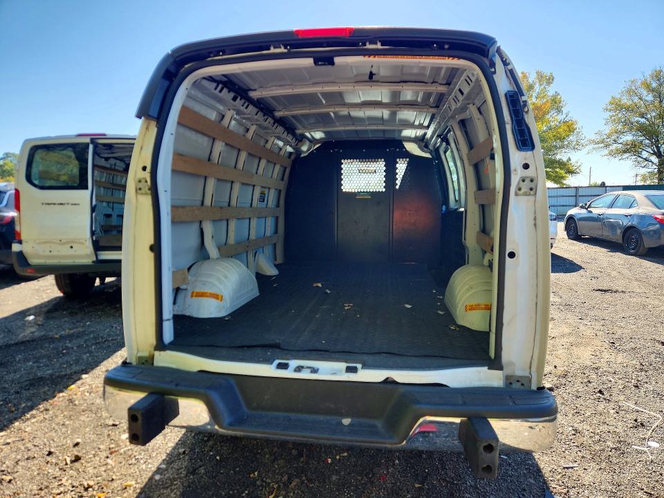 71799366 :رقم المزاد ، 1GCWGAFP4S1196067 vin ، 2025 Chevrolet Express G2500 مزاد بيع