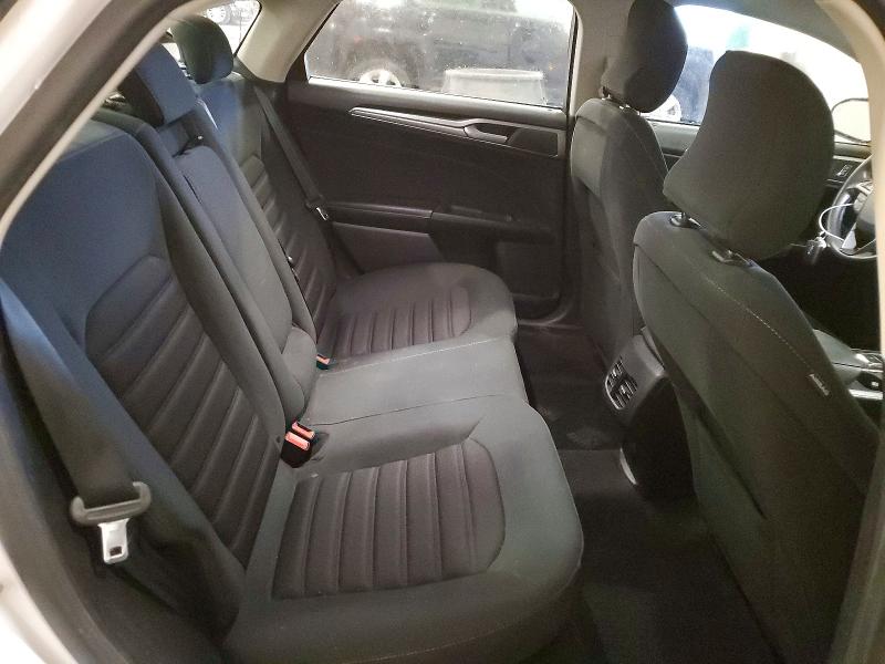 72450786 :رقم المزاد ، 3FA6P0T90KR217606 vin ، 2019 Ford Fusion مزاد بيع