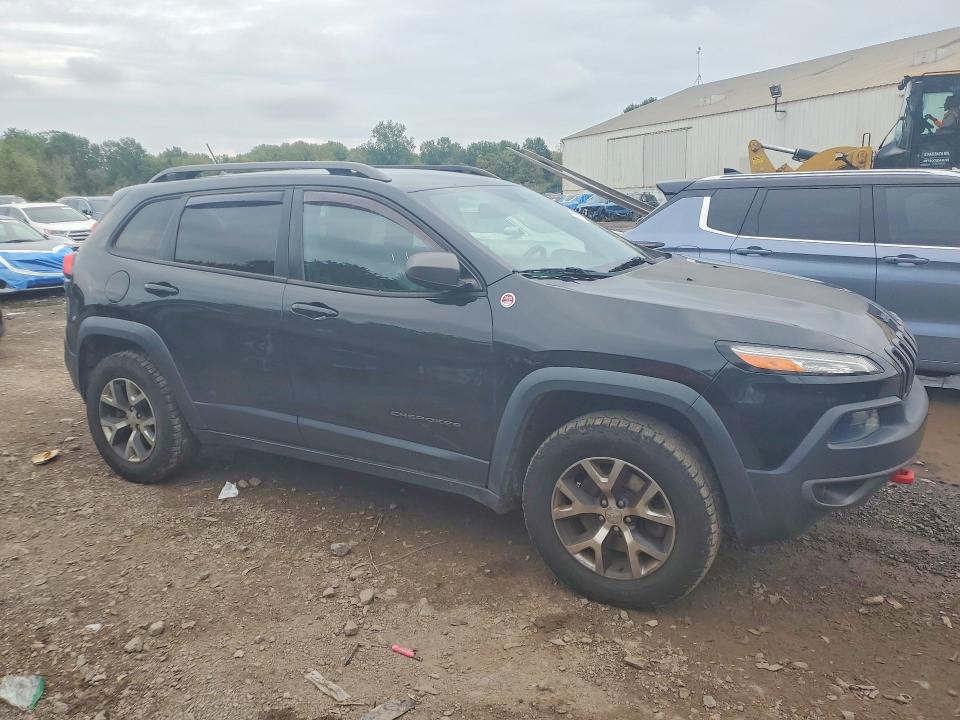 2015 Jeep Cherokee მანქანა იყიდება აუქციონზე, vin: 1C4PJMBS2FW786696, აუქციონის ნომერი: 71013246