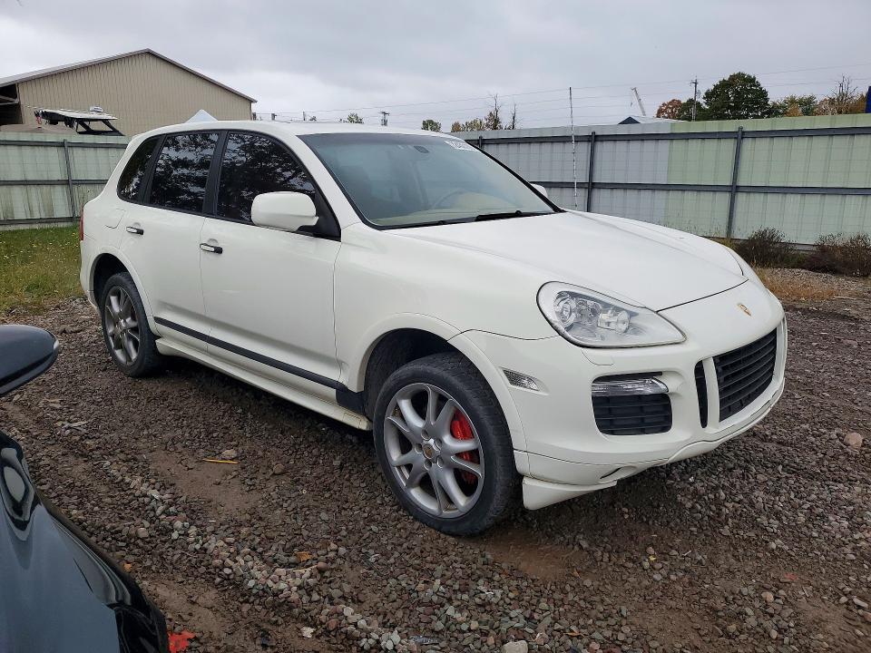 Продаж на аукціоні авто 2010 Porsche Cayenne, vin: WP1AD2APXALA60527, номер лоту: 72430196