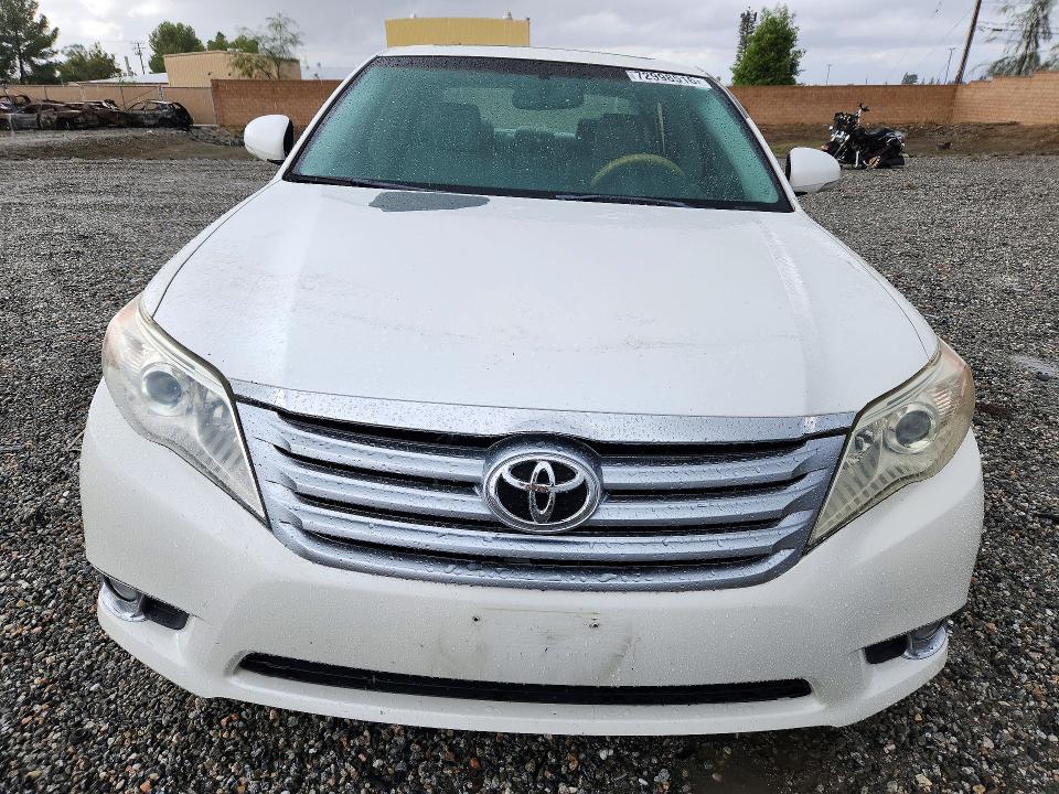 2011 Toyota Avalon მანქანა იყიდება აუქციონზე, vin: 4T1BK3DB6BU418778, აუქციონის ნომერი: 72998516