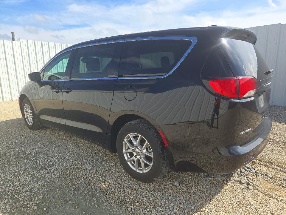 Продаж на аукціоні авто 2024 Chrysler Voyager, vin: 2C4RC1CG1RR186311, номер лоту: 72363846