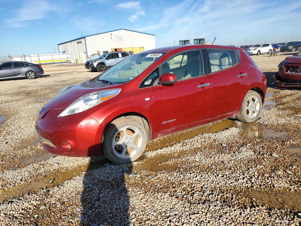 2011 Nissan Leaf მანქანა იყიდება აუქციონზე, vin: JN1AZ0CP7BT000617, აუქციონის ნომერი: 71659666