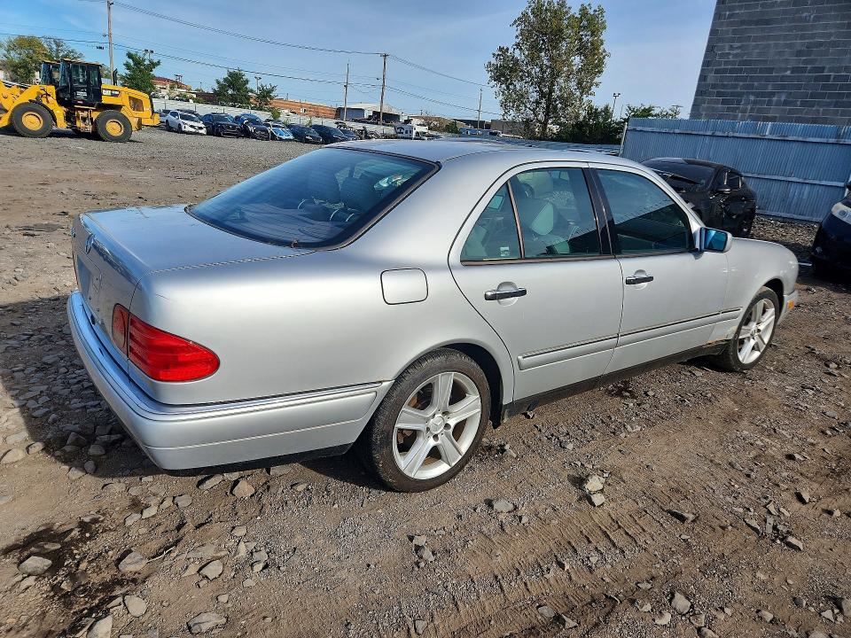 Aukcja sprzedaży 1998 Mercedes-benz E, vin: WDBJF70F4WA696539, numer aukcji: 72515516