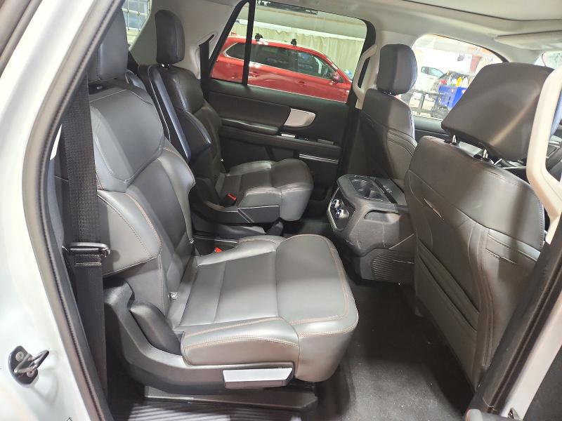 Продаж на аукціоні авто 2025 Ford Expedition, vin: 1FMJK1J81SEA08862, номер лоту: 72817066