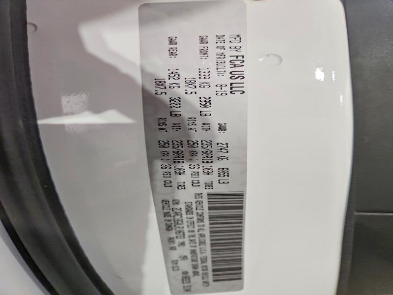 71099696 :رقم المزاد ، 2C4RC1BG0LR106733 vin ، 2020 Chrysler Pacifica مزاد بيع