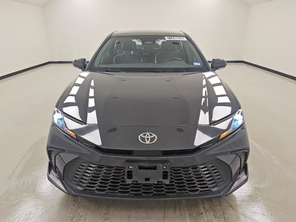 2025 Toyota Camry მანქანა იყიდება აუქციონზე, vin: 4T1DAACK8SU106057, აუქციონის ნომერი: 71246026