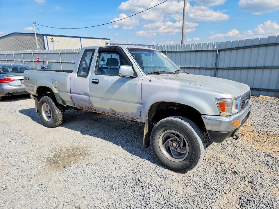 1991 Toyota Pickup მანქანა იყიდება აუქციონზე, vin: JT4VN13G4M5050429, აუქციონის ნომერი: 70993426