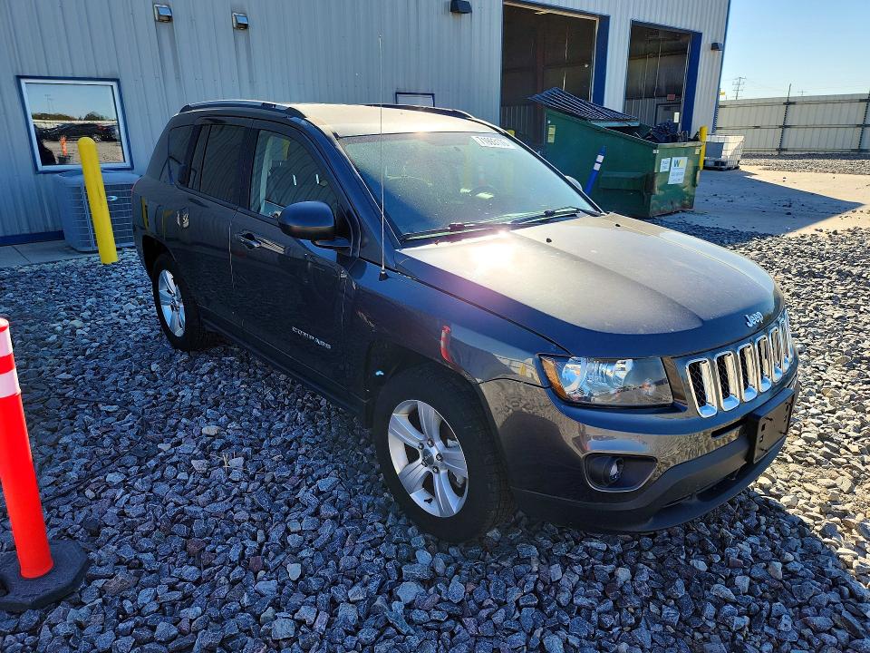 Auction sale of the 2015 Jeep Compass, vin: 1C4NJDBB1FD239101, lot number: 71993176