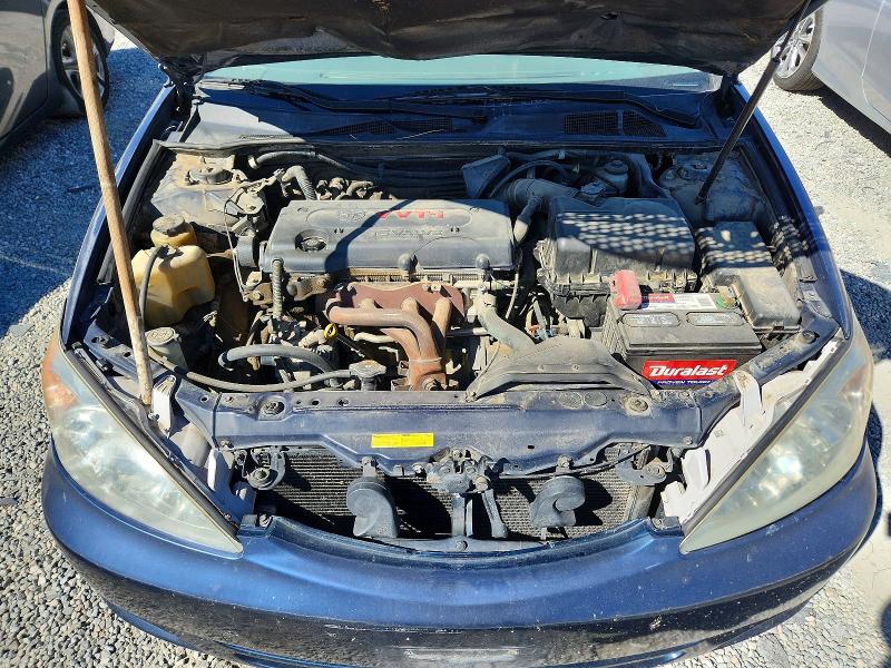 71481016 :رقم المزاد ، JTDBE32K340255273 vin ، 2004 Toyota Camry مزاد بيع