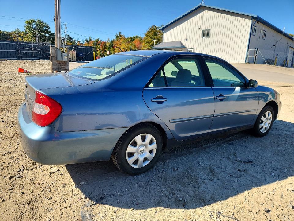 2004 Toyota Camry მანქანა იყიდება აუქციონზე, vin: 4T1BE32KX4U832160, აუქციონის ნომერი: 72044106