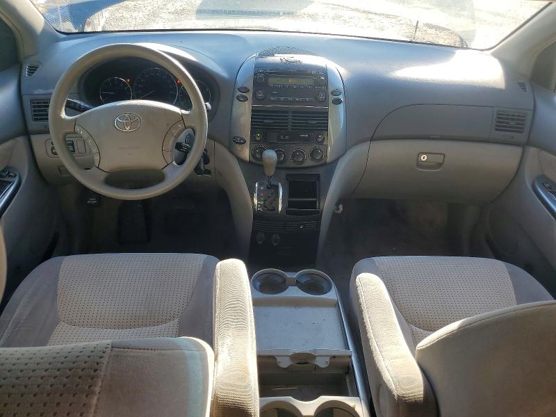 Продажа на аукционе авто 2010 Toyota Sienna, vin: 5TDKK4CC6AS323760, номер лота: 70035936