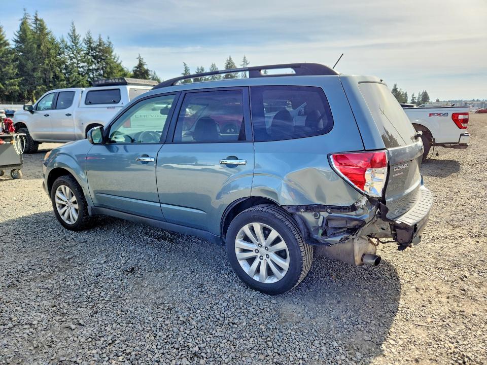 70672976 :رقم المزاد ، JF2SHAEC8CH469810 vin ، 2012 Subaru Forester مزاد بيع