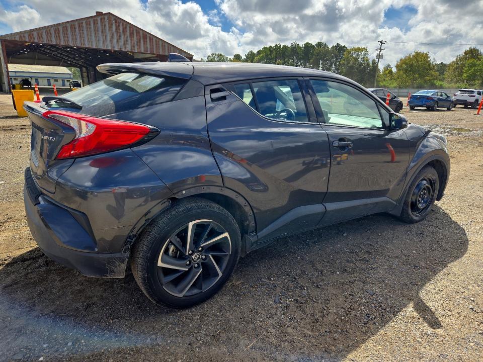 Продажа на аукционе авто 2022 Toyota C-hr, vin: NMTKHMBXXNR146847, номер лота: 71368626