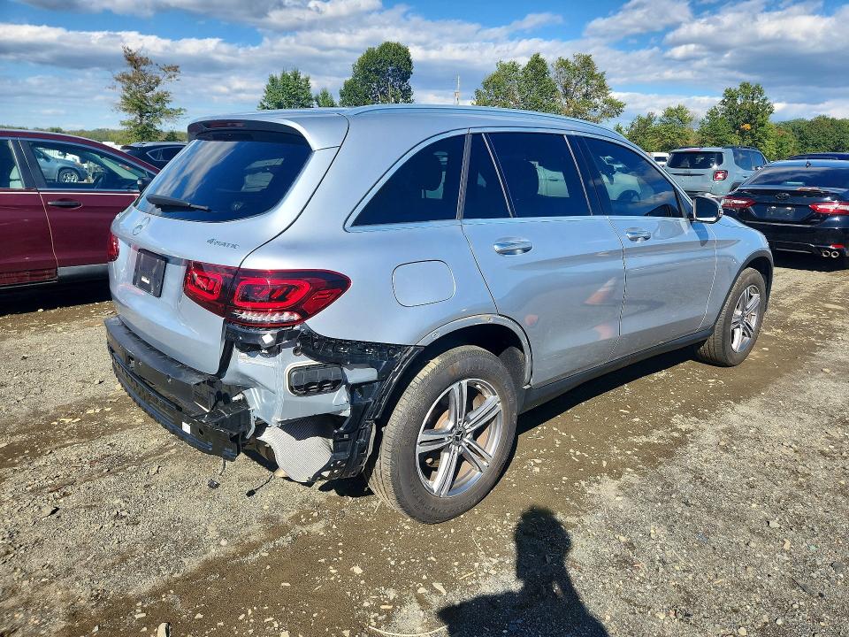 71756976 :رقم المزاد ، W1N0G8EBXNG059553 vin ، 2022 Mercedes-benz Glc مزاد بيع