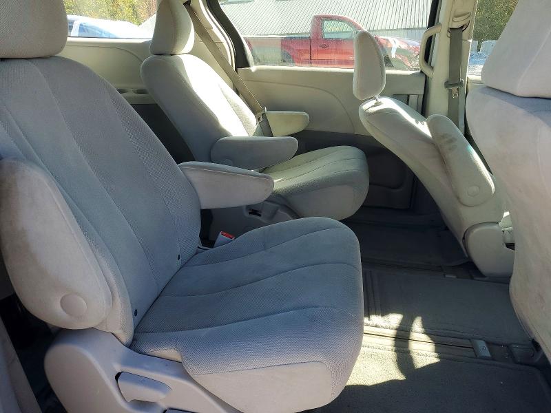 Aukcja sprzedaży 2011 Toyota Sienna, vin: 5TDKA3DCXBS002219, numer aukcji: 71360926