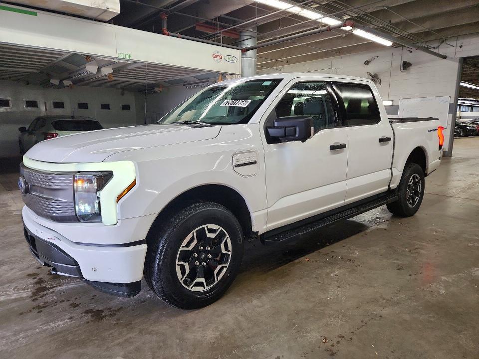 72611056 :رقم المزاد ، 1FTVW1EL9NWG12795 vin ، 2022 Ford F150 مزاد بيع