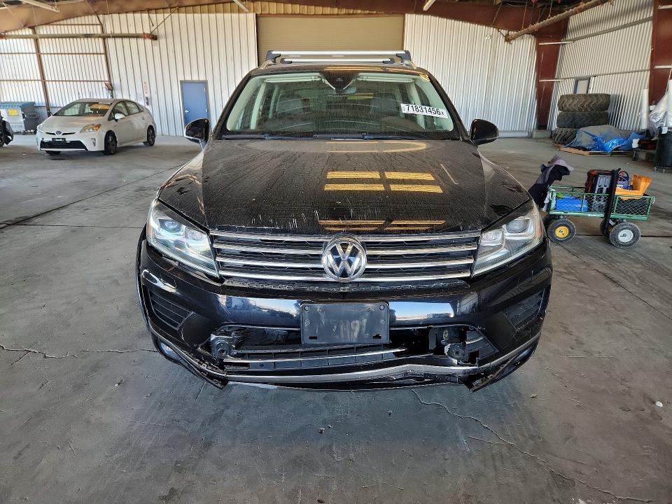 2017 Volkswagen Touareg მანქანა იყიდება აუქციონზე, vin: WVGEF7BP9HD003115, აუქციონის ნომერი: 71831456