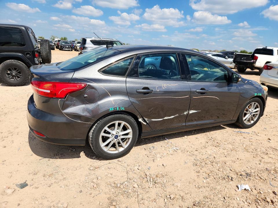 72148936 :رقم المزاد ، 1FADP3F28FL233645 vin ، 2015 Ford Focus مزاد بيع