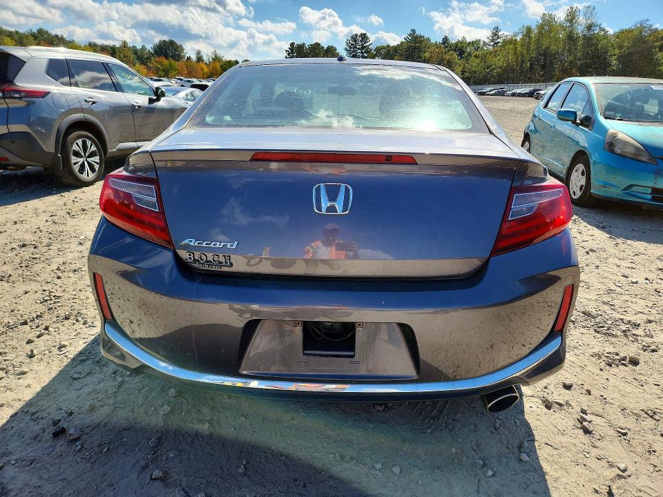 Продаж на аукціоні авто 2016 Honda Accord, vin: 1HGCT1B74GA002909, номер лоту: 72342696