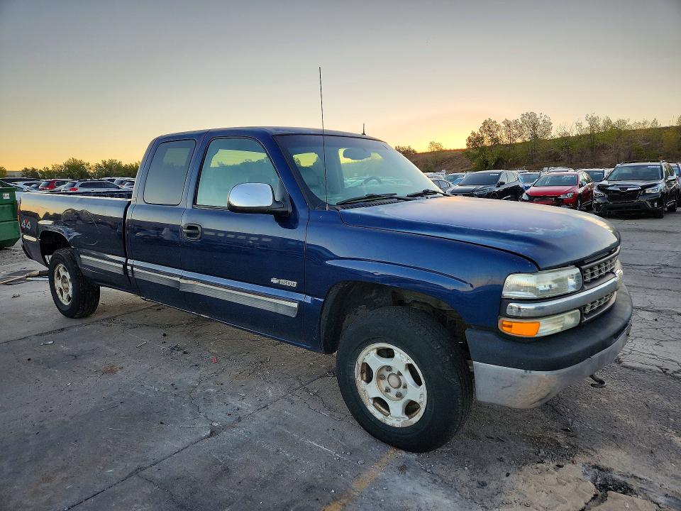 71754506 :رقم المزاد ، 1GCEK19T12E170151 vin ، 2002 Chevrolet Silverado مزاد بيع
