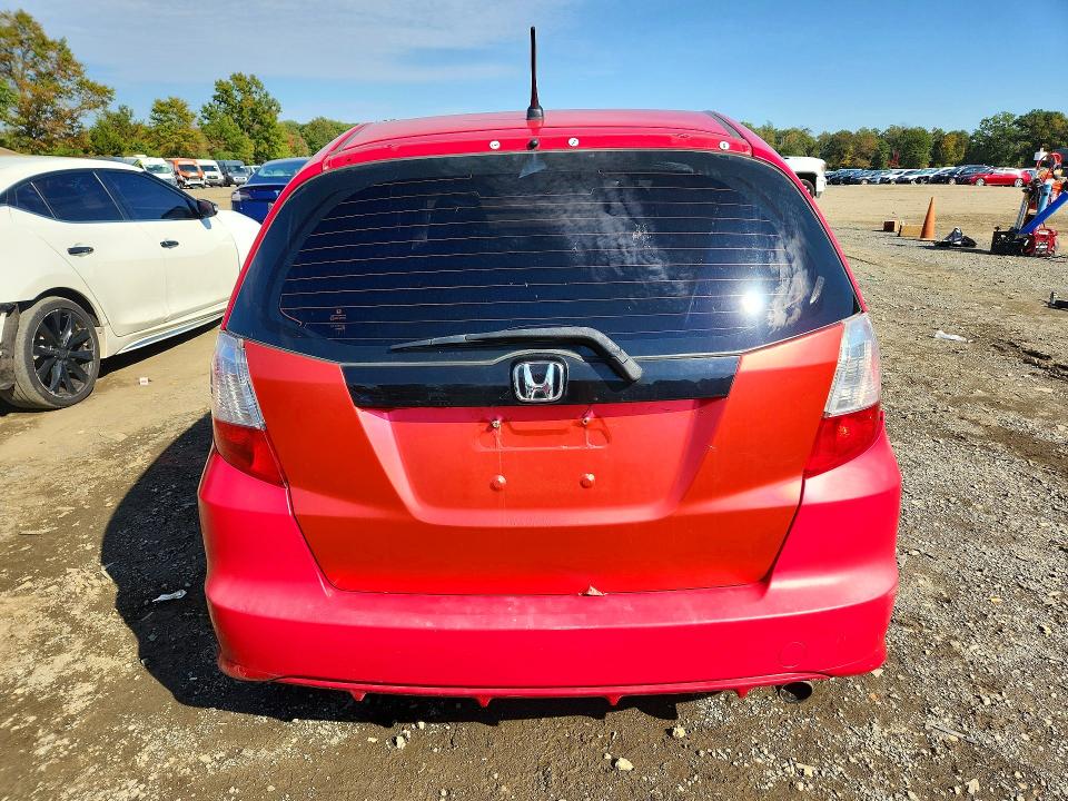 2010 Honda Fit მანქანა იყიდება აუქციონზე, vin: JHMGE8H48AC040721, აუქციონის ნომერი: 72620556