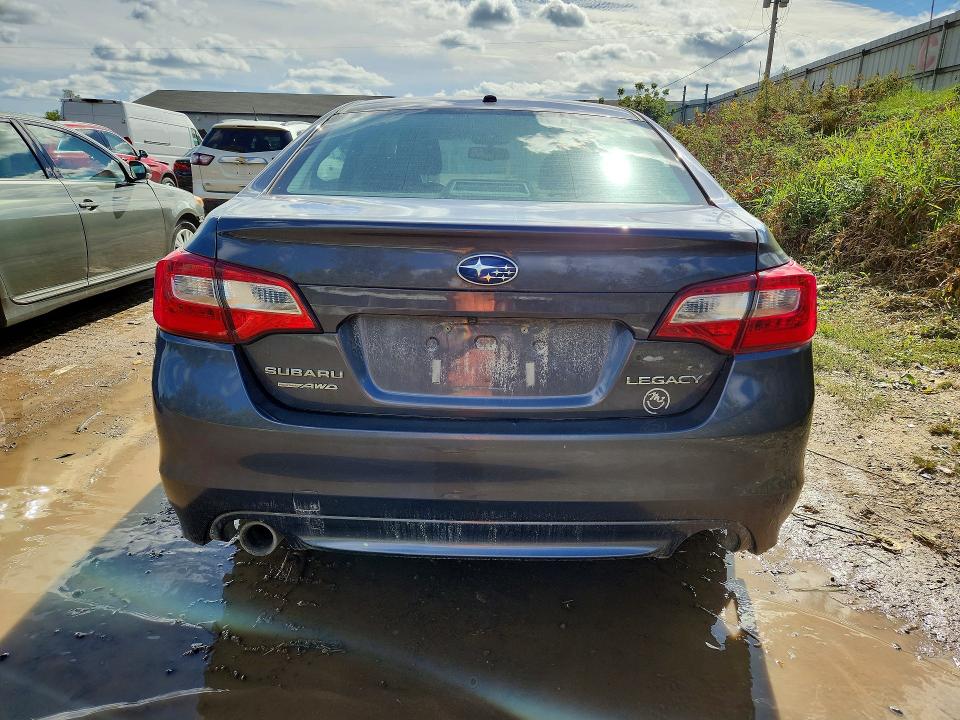 Продажа на аукционе авто 2015 Subaru Legacy, vin: 4S3BNBC68F3054031, номер лота: 71447396