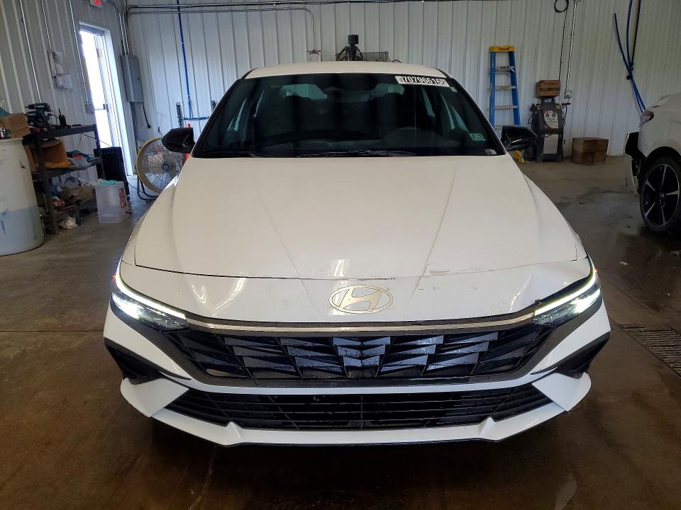 70796616 :رقم المزاد ، KMHLM4DG1TU239694 vin ، 2026 Hyundai Elantra مزاد بيع