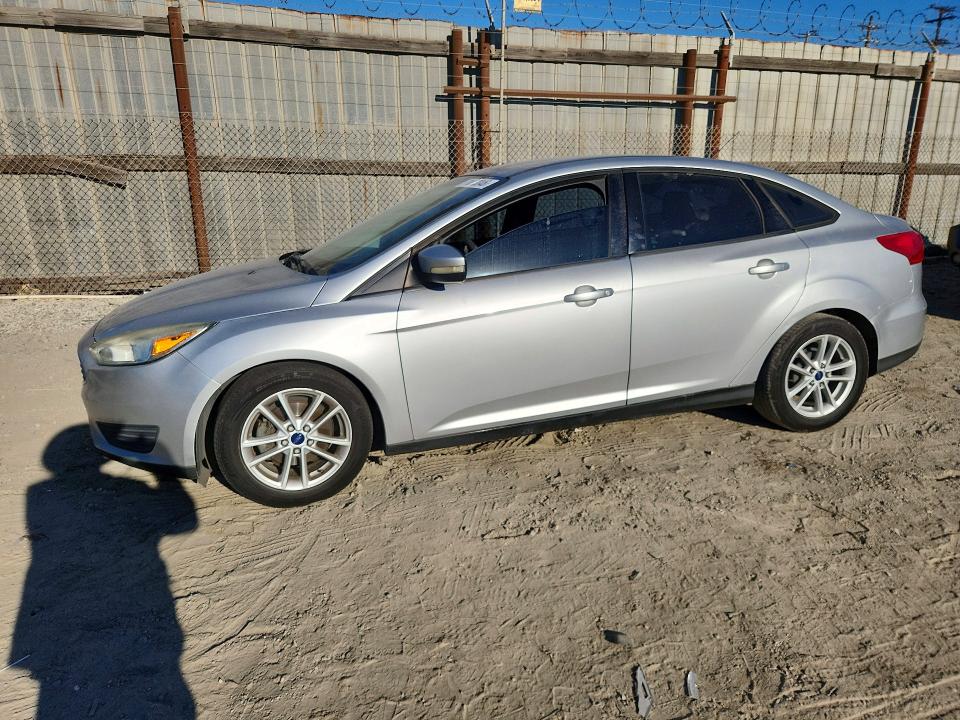 2015 Ford Focus მანქანა იყიდება აუქციონზე, vin: 1FADP3F25FL257191, აუქციონის ნომერი: 71873046