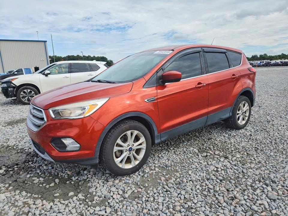 2019 Ford Escape მანქანა იყიდება აუქციონზე, vin: 1FMCU0GD2KUA15990, აუქციონის ნომერი: 72042016