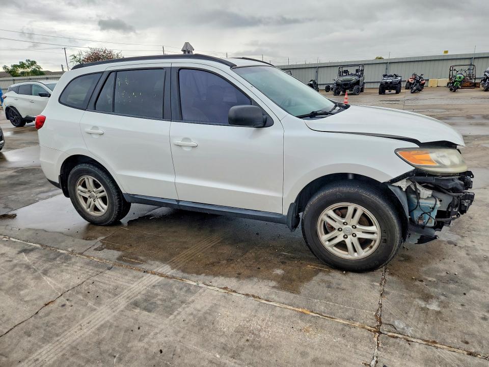 2012 Hyundai Santa Fe მანქანა იყიდება აუქციონზე, vin: 5XYZG3AB4CG101335, აუქციონის ნომერი: 70722126