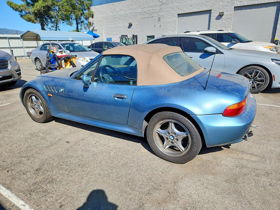 71616446 :رقم المزاد ، 4USCH933XXLG00188 vin ، 1999 Bmw Z3 مزاد بيع