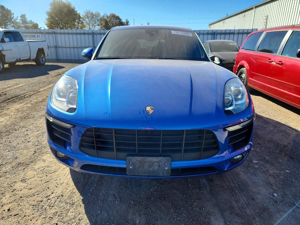 73415996 :رقم المزاد ، WP1AA2A57HLB08535 vin ، 2017 Porsche Macan مزاد بيع