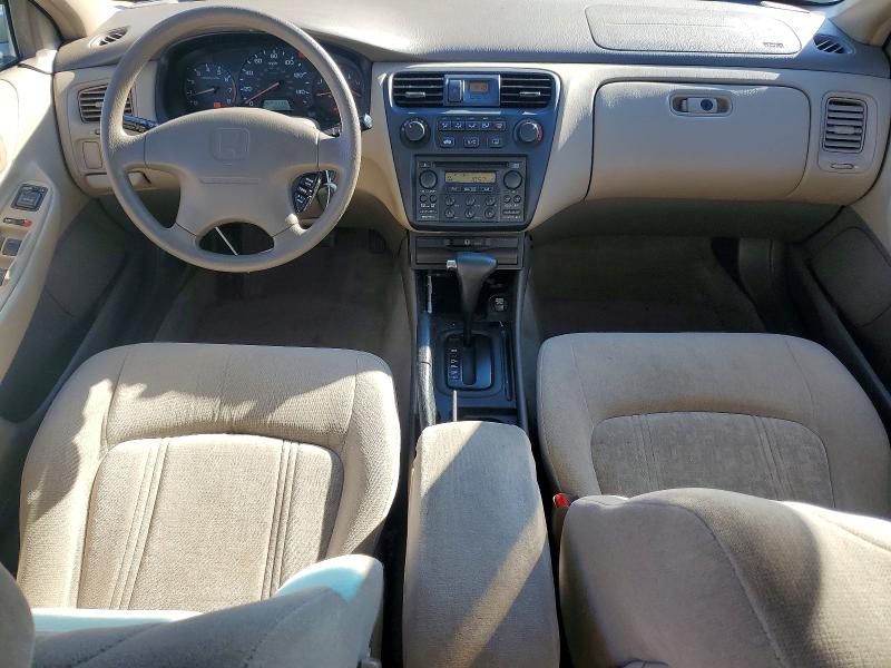2000 Honda Accord მანქანა იყიდება აუქციონზე, vin: 1HGCG5657YA032444, აუქციონის ნომერი: 71791876