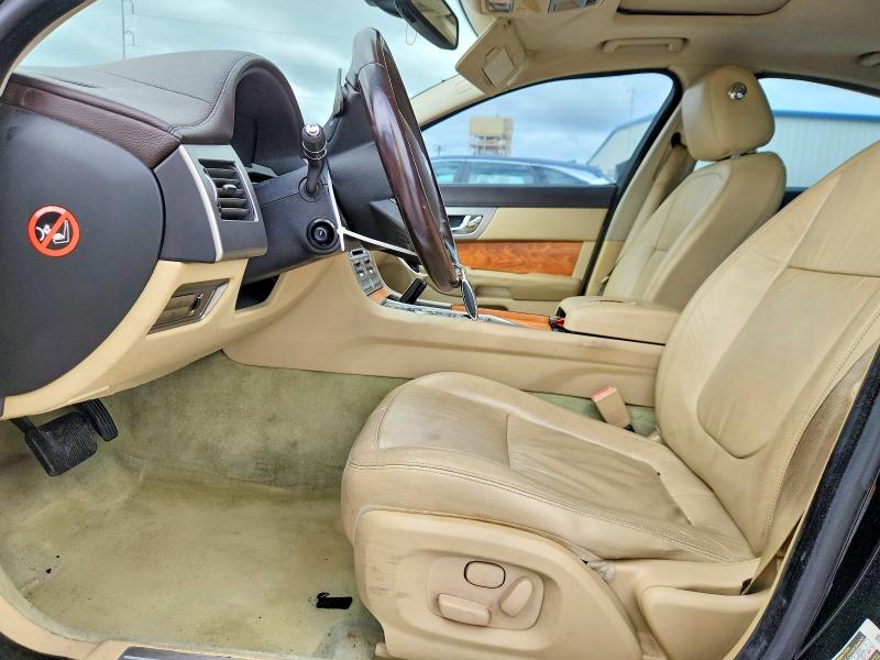 2010 Jaguar Xf მანქანა იყიდება აუქციონზე, vin: SAJWA0FA6AHR66803, აუქციონის ნომერი: 71773666
