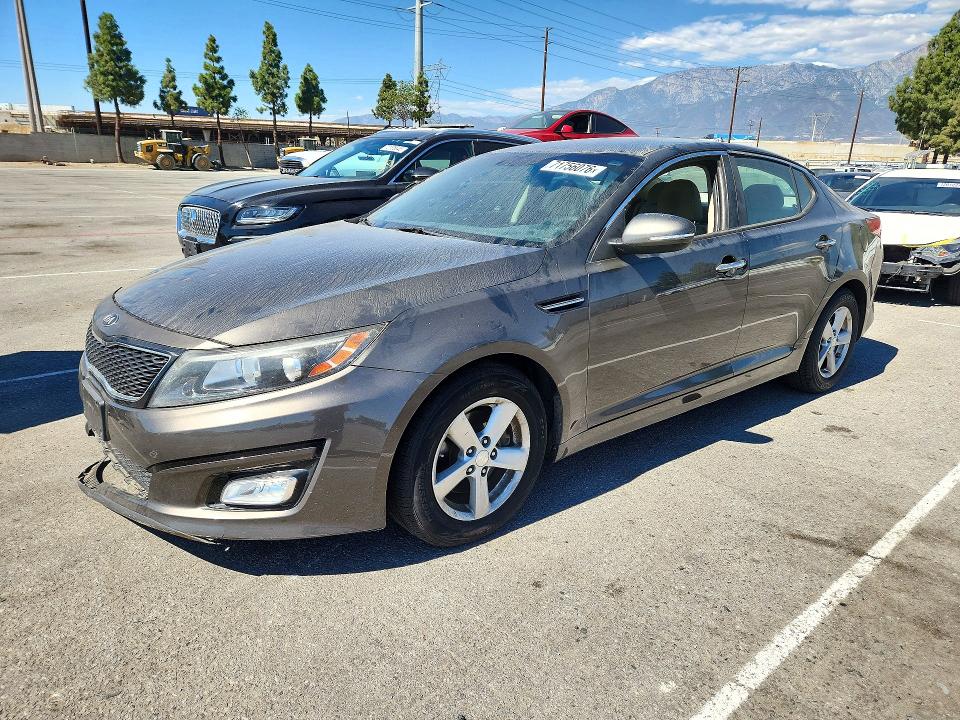 2015 Kia Optima მანქანა იყიდება აუქციონზე, vin: 5XXGM4A75FG392258, აუქციონის ნომერი: 71756076