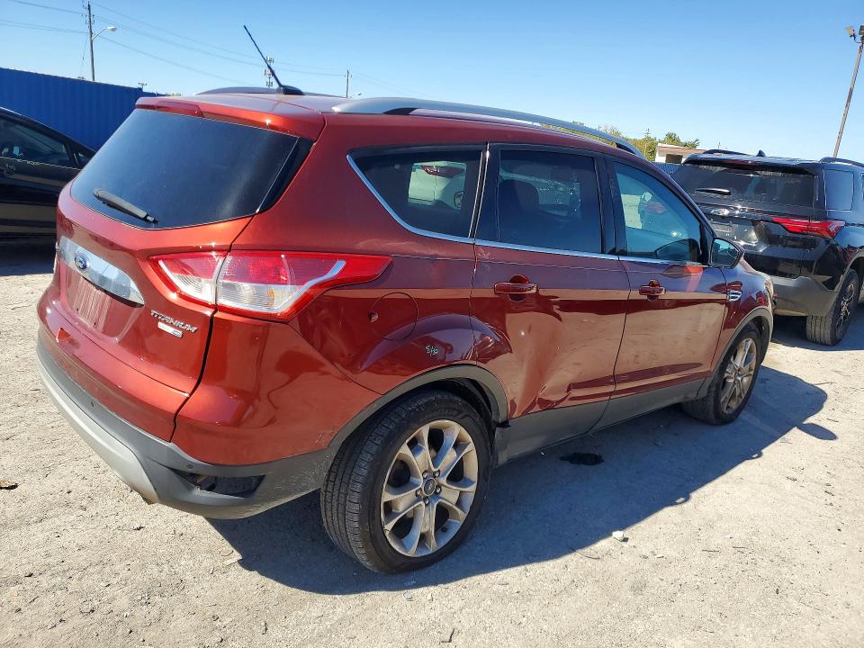 Продаж на аукціоні авто 2015 Ford Escape, vin: 1FMCU9J92FUB37232, номер лоту: 71090316