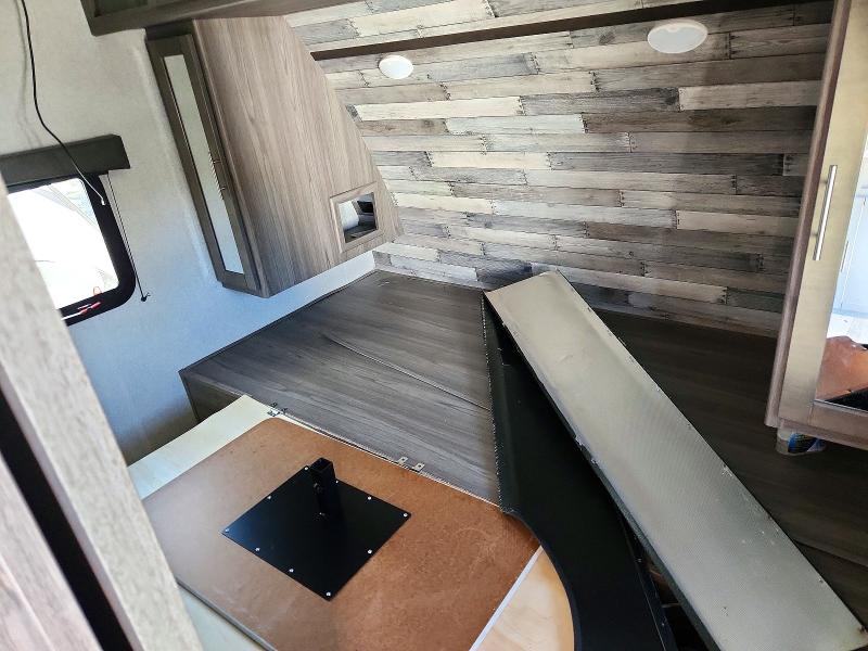 Продажа на аукционе авто 2020 Keystone Trailer, vin: 4YDT32S24L6360563, номер лота: 72547386