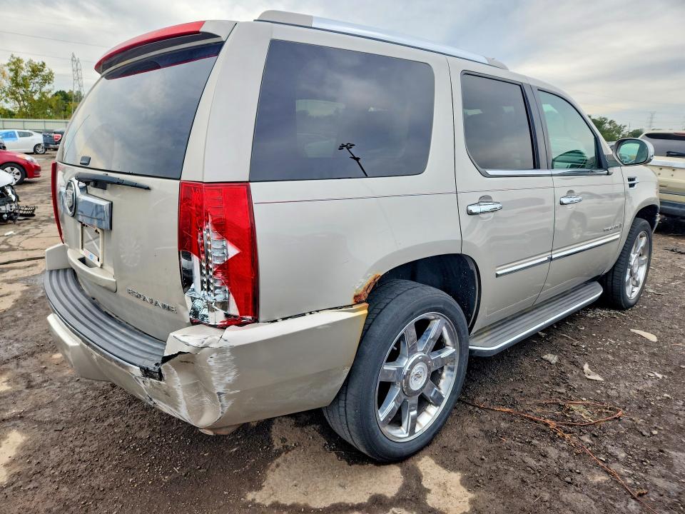 Продажа на аукционе авто 2009 Cadillac Escalade, vin: 1GYFK23239R289018, номер лота: 71217076