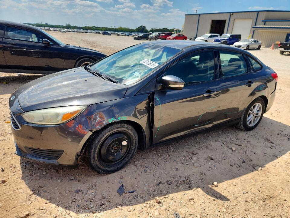 2015 Ford Focus მანქანა იყიდება აუქციონზე, vin: 1FADP3F28FL233645, აუქციონის ნომერი: 72148936