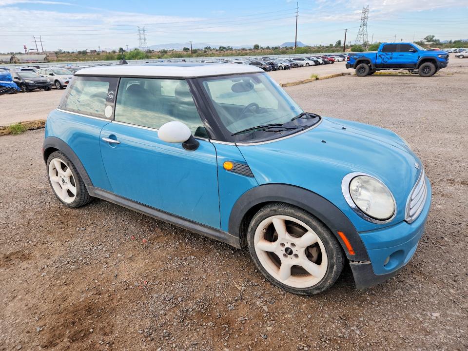 Продаж на аукціоні авто 2008 Mini Cooper, vin: WMWMF33508TT62720, номер лоту: 71303786