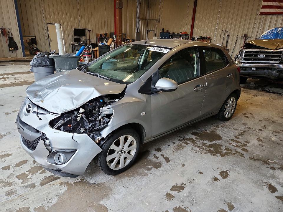2013 Mazda Mazda 2 მანქანა იყიდება აუქციონზე, vin: JM1DE1LY7D0158156, აუქციონის ნომერი: 71204666